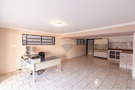 36_photo/94b9b8b039.06254e2798eb0a90-ATLAS-2c464c6a-21d2-481f-a3b2-b456f90f06e6.jpg de casa à venda com 4 quartos, 244m² em Ribeirânia, Ribeirão Preto