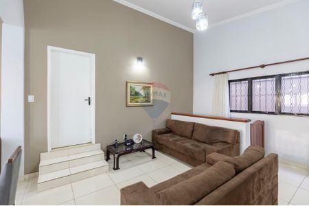 9_photo/94b9b8b039.06254e2798eb0a90-ATLAS-baec2161-a0f8-4ee9-94e5-2f68b2fb9c2b.jpg de casa à venda com 4 quartos, 244m² em Ribeirânia, Ribeirão Preto