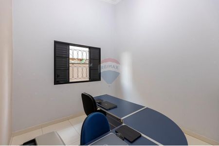 17_photo/94b9b8b039.06254e2798eb0a90-ATLAS-ebb7f628-b7cc-4838-a3f3-b92aa89f3de4.jpg de casa à venda com 4 quartos, 244m² em Ribeirânia, Ribeirão Preto