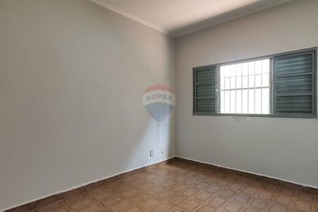 18_photo/94b9b8b2b9.31fa6799cfd26a89-ATLAS-67278fba-1afc-4e52-8139-1c8e447d6b3d.jpg de casa à venda com 3 quartos, 172m² em Nova Ribeirânia, Ribeirão Preto