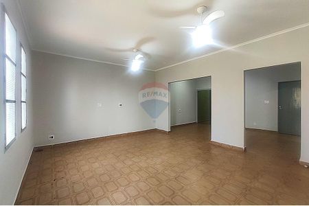 7_photo/94b9b8b2b9.31fa6799cfd26a89-ATLAS-777e7a10-685e-44a4-afe9-7a1a377e0bef.jpg de casa à venda com 3 quartos, 172m² em Nova Ribeirânia, Ribeirão Preto