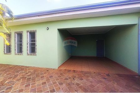 11_photo/94b9b8b2b9.31fa6799cfd26a89-ATLAS-879a5184-6f0f-4a40-a3a5-7c501b0b9e1f.jpg de casa à venda com 3 quartos, 172m² em Nova Ribeirânia, Ribeirão Preto