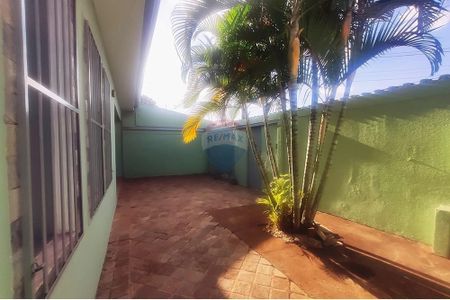 5_photo/94b9b8b2b9.31fa6799cfd26a89-ATLAS-a3dd7892-3567-4252-bc79-271ade80ecf0.jpg de casa à venda com 3 quartos, 172m² em Nova Ribeirânia, Ribeirão Preto