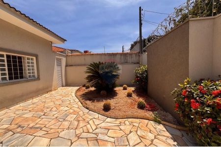 4_photo/94b9b8b729.84d273d2e1abbbdc-ATLAS-32c2bf8e-a416-4a76-8fd0-de16df0f8895.jpg de casa à venda com 4 quartos, 277m² em Ribeirânia, Ribeirão Preto