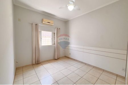 26_photo/94b9b8b729.84d273d2e1abbbdc-ATLAS-4bd9b368-8323-4b51-8906-dc92df3b27eb.jpg de casa à venda com 4 quartos, 277m² em Ribeirânia, Ribeirão Preto