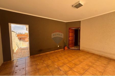 4_photo/94b9b8b729.84d273d2e1abbbdc-ATLAS-6481f39f-39a0-4f5b-aace-25e068d53292.jpg de casa à venda com 4 quartos, 277m² em Ribeirânia, Ribeirão Preto