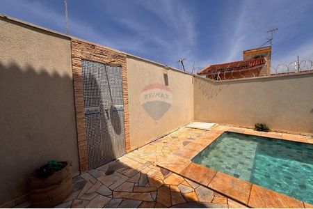 33_photo/94b9b8b729.84d273d2e1abbbdc-ATLAS-f4e0b072-50d3-4834-a19e-f81076a0f8ad.jpg de casa à venda com 4 quartos, 277m² em Ribeirânia, Ribeirão Preto