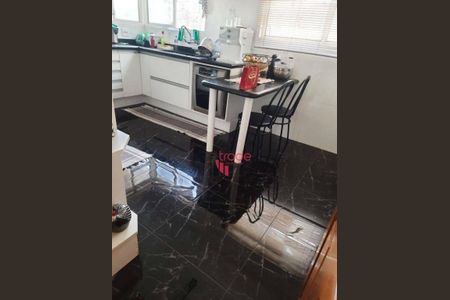 4_photo/94b9b8b73b.6a97f83ead76e6ba-ATLAS-4e971a75-2d91-4b7a-a1c6-f97f84ffb7a1.jpg de casa à venda com 5 quartos, 326m² em Ribeirânia, Ribeirão Preto