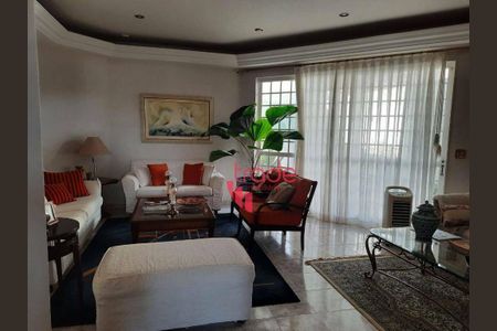 8_photo/94b9b8b73b.6a97f83ead76e6ba-ATLAS-92ddebdd-edc7-4aca-844e-b55e1cef0d26.jpg de casa à venda com 5 quartos, 326m² em Ribeirânia, Ribeirão Preto