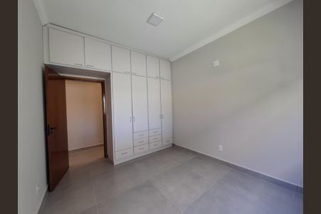 7_photo/94b9b8b8df.2a94c334db51e0bf-ATLAS-33c089e2-1a60-4229-b7cd-0db73744cb07.jpg de casa à venda com 4 quartos, 260m² em City Ribeirão, Ribeirão Preto