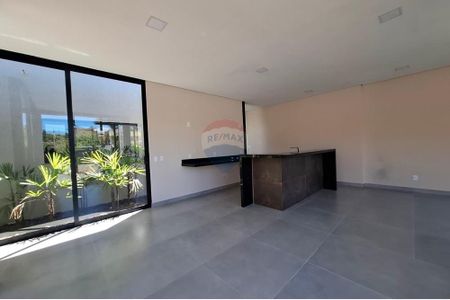 8_photo/94b9b8b8df.e8818d4a5c5dde9d-ATLAS-40ea9e66-f0f5-4fa7-a64c-cecc12ef699c.jpg de casa à venda com 4 quartos, 260m² em City Ribeirão, Ribeirão Preto