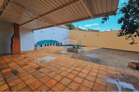 25_photo/94b9b8ba77.35302faf25ae20ab-ATLAS-9a5c29bc-adba-4587-82dd-91cff3f14bcd.jpg de casa à venda com 2 quartos, 173m² em Ribeirânia, Ribeirão Preto