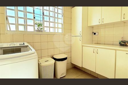 30_photo/94b9b8bab5.3c2637ef58290670-ATLAS-51a31600-e0d8-4b5a-8d4a-75af5529523f.jpg de casa à venda com 3 quartos, 313m² em Ribeirânia, Ribeirão Preto