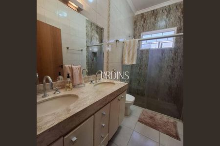 11_photo/94b9b8bc2d.caf6c04f909f2ef2-ATLAS-b50cba58-8ecb-458e-8f74-1fce3a07f2d2.jpg de casa à venda com 3 quartos, 271m² em City Ribeirão, Ribeirão Preto