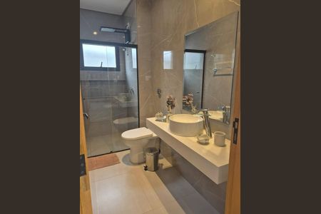 2_photo/94b9b8c0eb.7a37549eceeba21f-ATLAS-27c8956a-a9a8-4a5a-945e-561a3f8a5c06.jpg de casa à venda com 3 quartos, 240m² em City Ribeirão, Ribeirão Preto