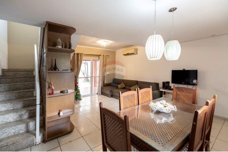 14_photo/94b9b8c4a9.4d93c9f6c7f482ae-ATLAS-73bd5178-dc1c-4dd5-a259-50818adfa8e3.jpg de casa à venda com 3 quartos, 183m² em Jardim Botânico, Ribeirão Preto