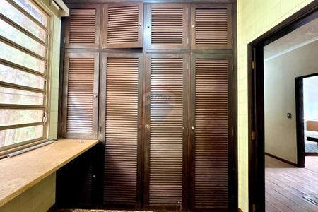 9_photo/94b9b8c965.5564e16b2c01dcfa-ATLAS-5f47b983-2373-46b5-9133-e20221e8bfe4.jpg de casa à venda com 3 quartos, 424m² em Ribeirânia, Ribeirão Preto