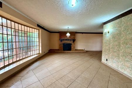 36_photo/94b9b8c965.5564e16b2c01dcfa-ATLAS-e5c18470-417f-4792-9a40-f7ec78bf72aa.jpg de casa à venda com 3 quartos, 424m² em Ribeirânia, Ribeirão Preto