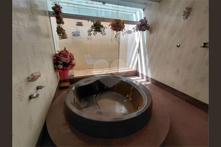 15_photo/94b9b8cb47.98319c766f537efd-ATLAS-b945d8fc-49f2-4a86-a151-2c096e6ca4cc.jpg de casa à venda com 4 quartos, 656m² em Ribeirânia, Ribeirão Preto