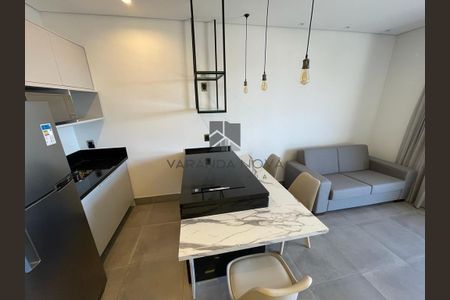 7_photo/94b9b8d143.12250d63c5d131cf-ATLAS-e34fe458-861b-4689-bb45-79cc00c62ed6.jpg de apartamento para alugar com 1 quarto, 56m² em Jardim Botânico, Ribeirão Preto