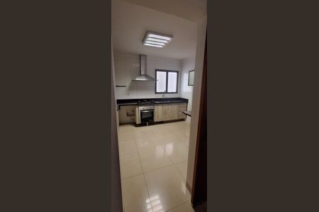 4_photo/94b9b8d181.7a37549eceeba21f-ATLAS-255bd8e7-8f71-42ce-a960-1e30b071e1a3.jpg de apartamento para alugar com 3 quartos, 138m² em Jardim Botânico, Ribeirão Preto