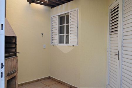 2_photo/94b9b8d3a9.93b8fa184532727f-ATLAS-21c176ef-b6ea-42d9-9d0d-324c33a75c55.jpg de apartamento à venda com 1 quarto, 48m² em Jardim Irajá, Ribeirão Preto