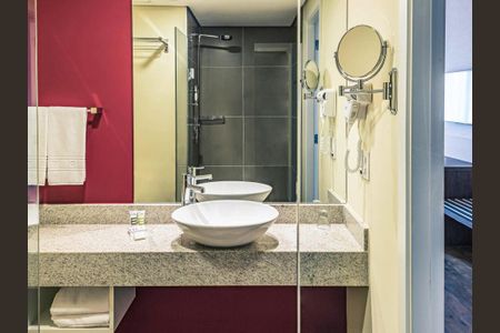 4_photo/94b9b8d423.646a565af103b965-ATLAS-4fb4e35e-51f3-402e-aa0f-4211b9f70f6e.jpg de apartamento à venda com 1 quarto, 18m² em Jardim Botânico, Ribeirão Preto