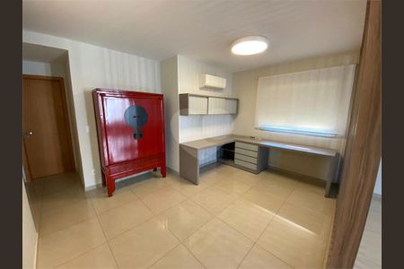 5_photo/94b9b8d67b.634459beb7da20f1-ATLAS-bea5c48f-c754-4962-8e7d-01ac32dfa460.jpg de apartamento à venda com 3 quartos, 214m² em Jardim Sao Luiz, Ribeirão Preto