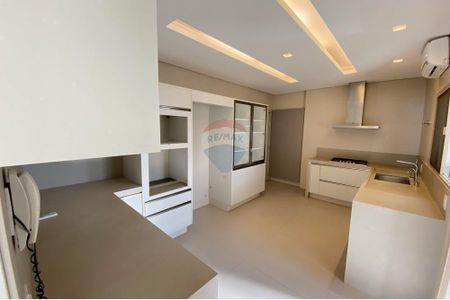 32_photo/94b9b8d69d.15f4a19d538e62fb-ATLAS-64e4f7b4-0e09-4025-885a-c34d28c9fc2c.jpg de apartamento para alugar com 3 quartos, 160m² em Subsetor Sul - 7 (S-7), Ribeirão Preto