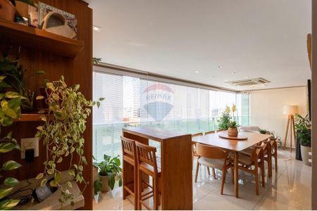 8_photo/94b9b8d6a1.7a69ff73eb43ff8d-ATLAS-358fbb34-22a3-4ab3-a063-b3eabee5e680.jpg de apartamento à venda com 4 quartos, 135m² em Subsetor Sul - 7 (S-7), Ribeirão Preto