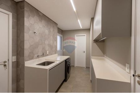 47_photo/94b9b8d99d.f38e38137a2159e3-ATLAS-36a7355a-9e15-4be3-8bba-e9a39af9f151.jpg de apartamento à venda com 3 quartos, 292m² em Subsetor Sul - 7 (S-7), Ribeirão Preto