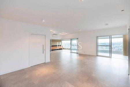 5_photo/94b9b8d9af.eb4747a7722cd593-ATLAS-72c51d53-7e63-4cca-867a-b584e1db8f8c.jpg de apartamento à venda com 4 quartos, 292m² em Subsetor Sul - 7 (S-7), Ribeirão Preto