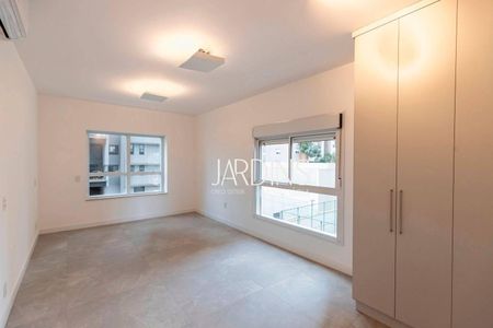 35_photo/94b9b8d9af.eb4747a7722cd593-ATLAS-859ef0f2-1f3a-469a-85cf-b4c3e4aeac19.jpg de apartamento à venda com 4 quartos, 292m² em Subsetor Sul - 7 (S-7), Ribeirão Preto