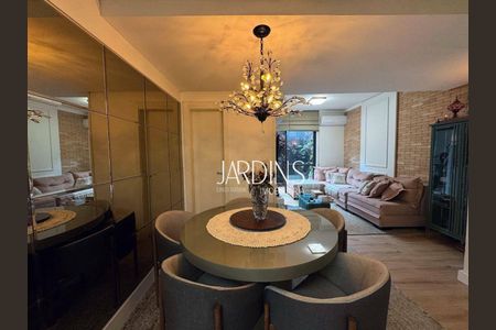 11_photo/94b9b8db01.5a85c5bdfef41cf9-ATLAS-21669360-e41f-4b10-9466-22e03a6bc4cf.jpg de apartamento à venda com 2 quartos, 123m² em Jardim Botânico, Ribeirão Preto