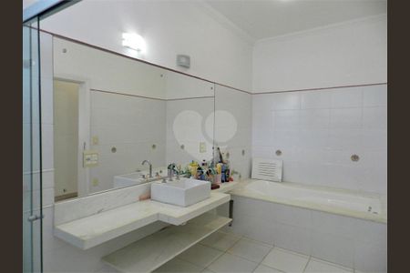 11_photo/94b9b8dec9.a6b604be452a342f-ATLAS-2dc8dea5-2ba5-4e66-9966-65abadfd7b67.jpg de casa de condomínio para alugar com 4 quartos, 439m² em Jardim Irajá, Ribeirão Preto