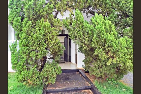 5_photo/94b9b8dec9.a6b604be452a342f-ATLAS-ef991b5c-f94d-4c6f-a6d7-e97ee79cc253.jpg de casa de condomínio para alugar com 4 quartos, 439m² em Jardim Irajá, Ribeirão Preto