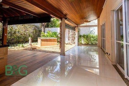 6_photo/94b9b8eb81.49c40a4e0c1b1036-ATLAS-31fc8cd7-bfce-4930-809f-61e1a7917479.jpg de casa de condomínio à venda com 3 quartos, 275m² em Guaporé, Ribeirão Preto