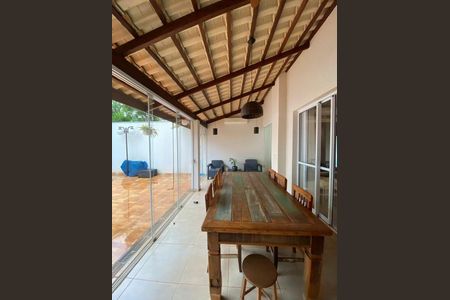5_photo/94b9b8eb81.49c40a4e0c1b1036-ATLAS-51c743e9-80d1-4300-aace-1597f645f9f2.jpg de casa de condomínio à venda com 5 quartos, 365m² em Guaporé, Ribeirão Preto