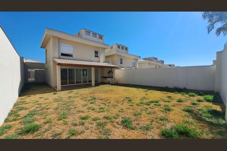 11_photo/94b9b8eb81.49c40a4e0c1b1036-ATLAS-5c930be2-432b-4af4-97d7-cc90f2548e5d.jpg de casa de condomínio à venda com 3 quartos, 189m² em Guaporé, Ribeirão Preto