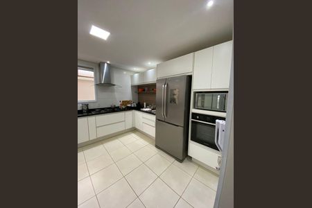 11_photo/94b9b8eb81.49c40a4e0c1b1036-ATLAS-914f2349-efd6-43d3-a07a-9ec2179e653d.jpg de casa de condomínio à venda com 5 quartos, 365m² em Guaporé, Ribeirão Preto