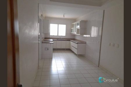 10_photo/94b9b92793.42f6a630ea874f3a-ATLAS-7e8c94f0-2d41-480e-80dc-2e3c2a07d55b.jpg de apartamento à venda com 3 quartos, 217m² em Subsetor Sul - 7 (S-7), Ribeirão Preto