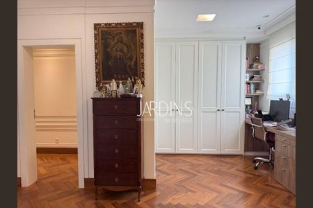 44_photo/94b9b92799.c72937a7965233fd-ATLAS-bf6256aa-fee2-4447-b99d-e892c21b9830.jpg de apartamento à venda com 4 quartos, 574m² em Subsetor Sul - 7 (S-7), Ribeirão Preto