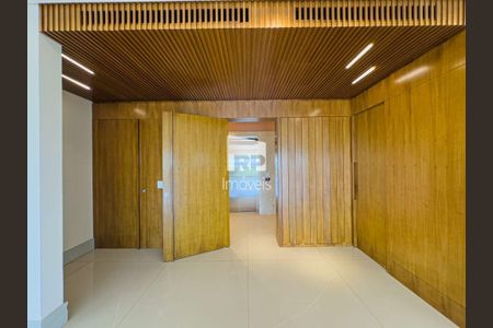 26_photo/94b9b927bb.ec0cc76b869982f2-ATLAS-76229623-dd2b-4e20-871a-5cd143fb547c.jpg de apartamento à venda com 4 quartos, 529m² em Subsetor Sul - 7 (S-7), Ribeirão Preto