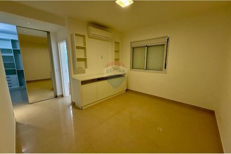 21_photo/94b9b927f9.ba3e4f1a03d92c8a-ATLAS-25bed2b2-5f26-453a-a23d-8c951556e23a.jpg de apartamento à venda com 4 quartos, 266m² em Subsetor Sul - 7 (S-7), Ribeirão Preto