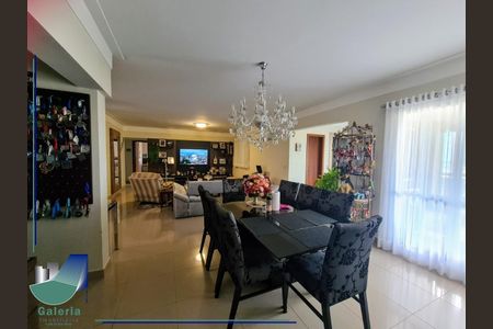 4_photo/94b9b92869.e6f02a1e96aef2b1-ATLAS-e7fdfd3b-a95a-42e0-9798-57fb74016d81.jpg de apartamento à venda com 3 quartos, 210m² em Subsetor Sul - 7 (S-7), Ribeirão Preto