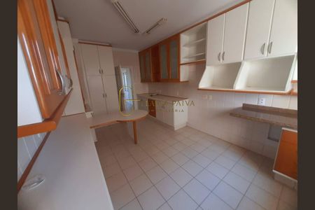 2_photo/94b9b92b31.82dd4e4a8c5e9f42-ATLAS-03aaeedd-d5cc-49cc-8ae2-bd28389ac8c9.jpg de apartamento à venda com 3 quartos, 202m² em Jardim Santa Ângela, Ribeirão Preto