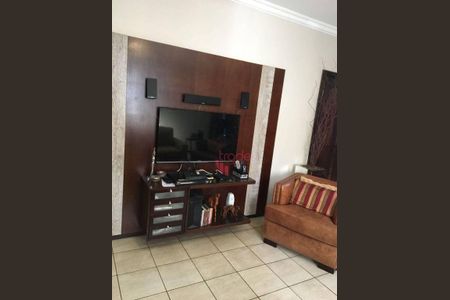 3_photo/94b9b92b35.87f5e566cb0194bb-ATLAS-48db3df7-8809-4625-b1e2-2e6da459dacb.jpg de apartamento à venda com 4 quartos, 229m² em Jardim Irajá, Ribeirão Preto