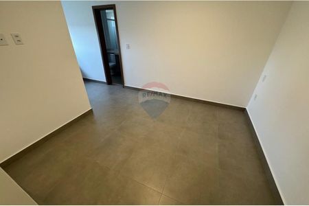 21_photo/94b9b935d3.02f29140979457be-ATLAS-588dd1e4-78a1-4fe2-9bc5-db89b31c2394.jpg de apartamento à venda com 3 quartos, 133m² em Jardim Nova Alianca, Ribeirão Preto