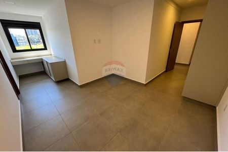 22_photo/94b9b935d3.02f29140979457be-ATLAS-e89aeb49-2e57-46ca-a1c3-d81456a91d43.jpg de apartamento à venda com 3 quartos, 133m² em Jardim Nova Alianca, Ribeirão Preto