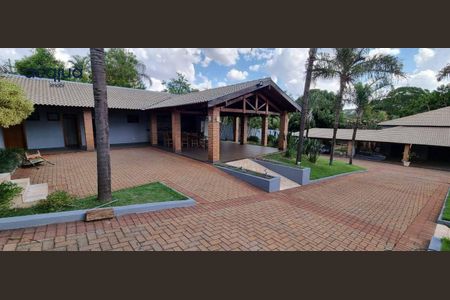 2_photo/94b9b94125.1ee954665fa22826-ATLAS-5eb655b4-8a13-470e-9f23-a2f831188e5d.jpg de casa à venda com 3 quartos, 580m² em Royal Park, Ribeirão Preto